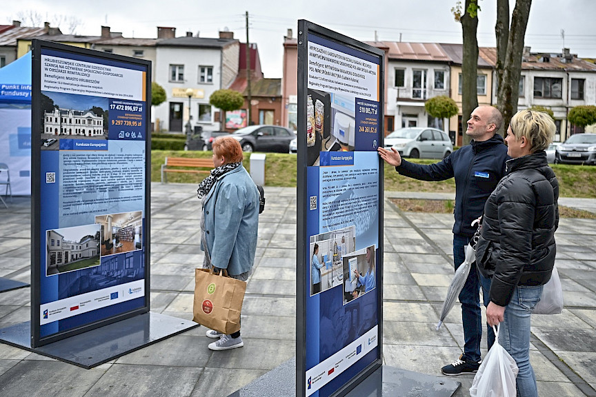 Wystawa promująca efekty wdrażania Funduszy Europejskich w województwie lubelskim zawitała do Bełżyc