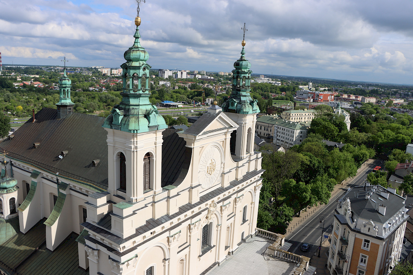 Widok z lotu ptaka na archikatedrę lubelską