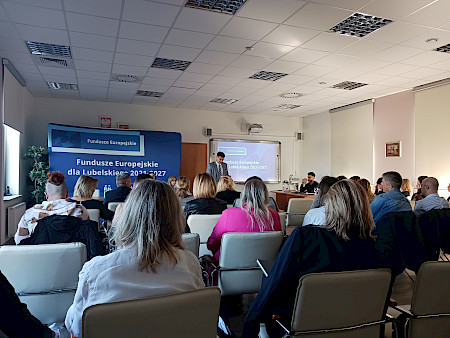 Osoby prowadzące oraz uczestnicy szkolenia, 4 i 8.10.2024 r.