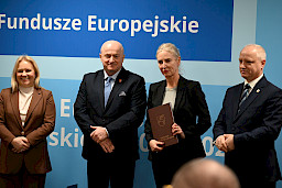 Uroczyste wręczenie umów o dofinansowanie projektów w ramach Działania 1.3 Badania i innowacje w sektorze przedsiębiorstw programu FEL 2021-2027.