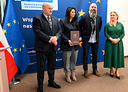 Uroczyste wręczenie umów o dofinansowanie projektów w ramach Działania 8.8 Wsparcie rodziny i pieczy zastępczej (13 umów), 10.5 Wsparcie edukacji w ramach Zintegrowanych Inwestycji Terytorialnych (1 umowa), 10.6 Uczenie się osób dorosłych (12 umów).