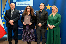 Uroczyste wręczenie umów o dofinansowanie projektów w ramach Działania 8.8 Wsparcie rodziny i pieczy zastępczej (13 umów), 10.5 Wsparcie edukacji w ramach Zintegrowanych Inwestycji Terytorialnych (1 umowa), 10.6 Uczenie się osób dorosłych (12 umów).
