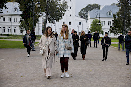Wizyta studyjna KM FEL w Zespole Zamkowo-Parkowym Radziwiłłów w Białej Podlaskiej 30 września 2025 r.