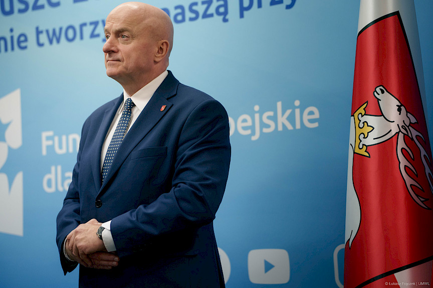 Wręczenie umowy na zakup 4 Elektrycznych Zespołów Trakcyjnych