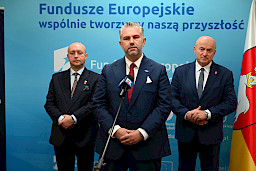 Wręczenie umowy na zakup 4 Elektrycznych Zespołów Trakcyjnych