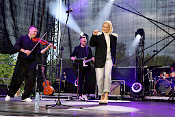 Halina Mlynkova występująca na scenie