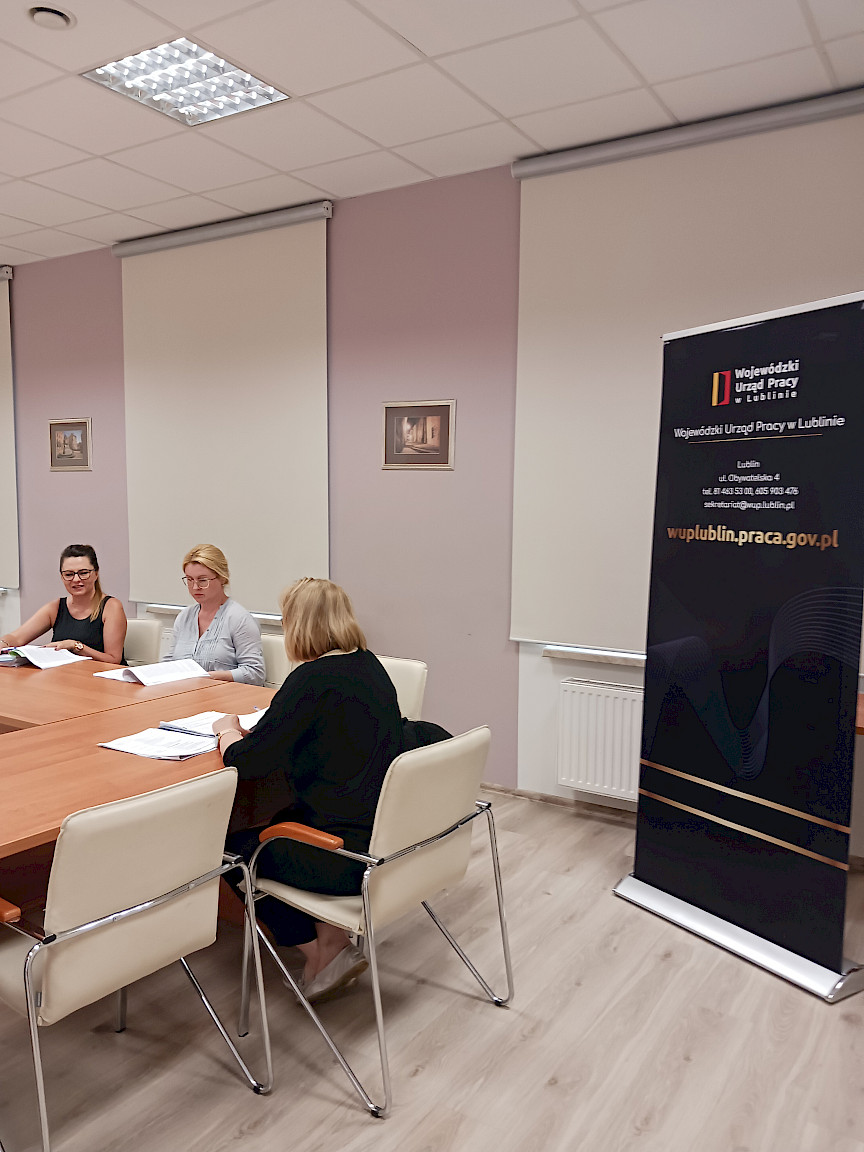 Prowadzący i uczestnik Dni Otwartych
